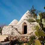 Siede La Terra - Trullo Con Piscina Villa *
