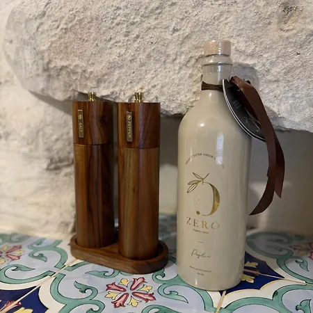 Siede La Terra - Trullo Con Piscina Villa *