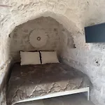 Siede La Terra - Trullo Con Piscina וילה
