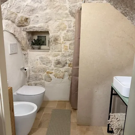 Siede La Terra - Trullo Con Piscina Villa *