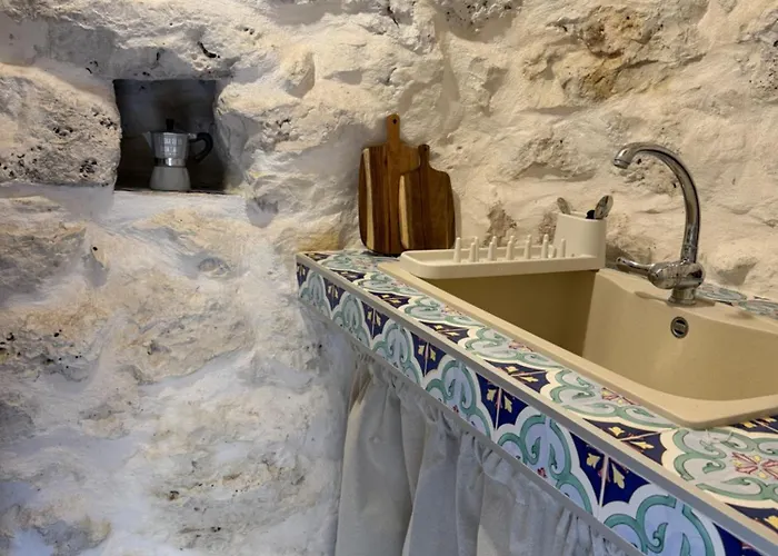 Siede La Terra - Trullo Con Piscina Villa *